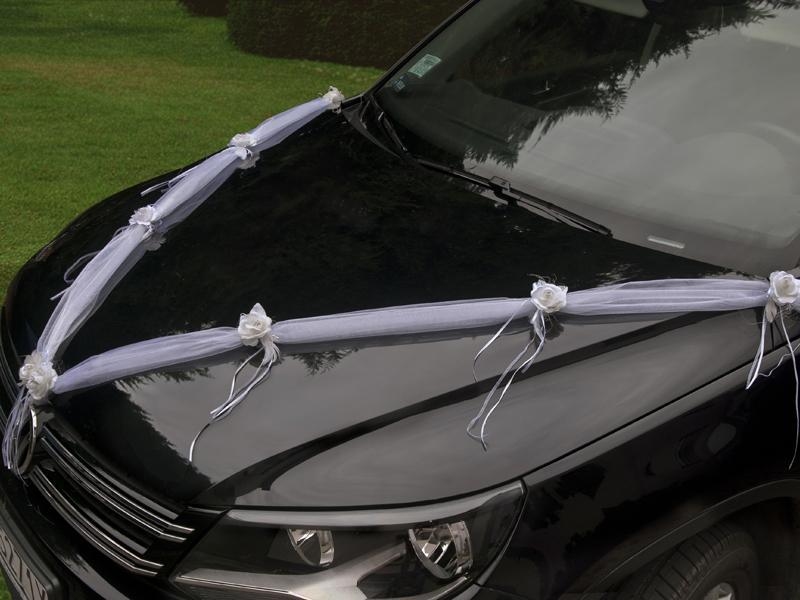Svatební dekorace na auto - Šerpa s krémovými kvítky