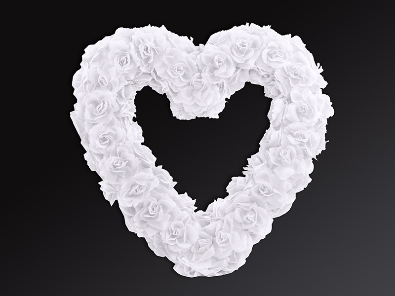 Svatební dekorace na auto - Bílé květinové srdce