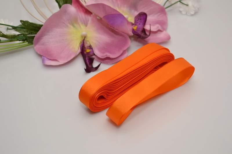 Vývazky, placky a stuhy - Taftová stuha - oranžová