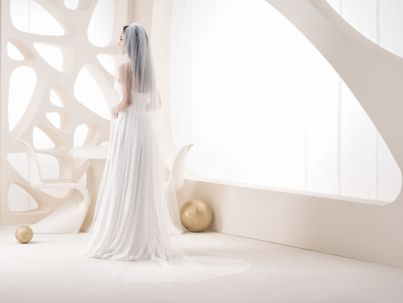 Doplňky pro nevěstu - Svatební závoj dlouhý 350 cm