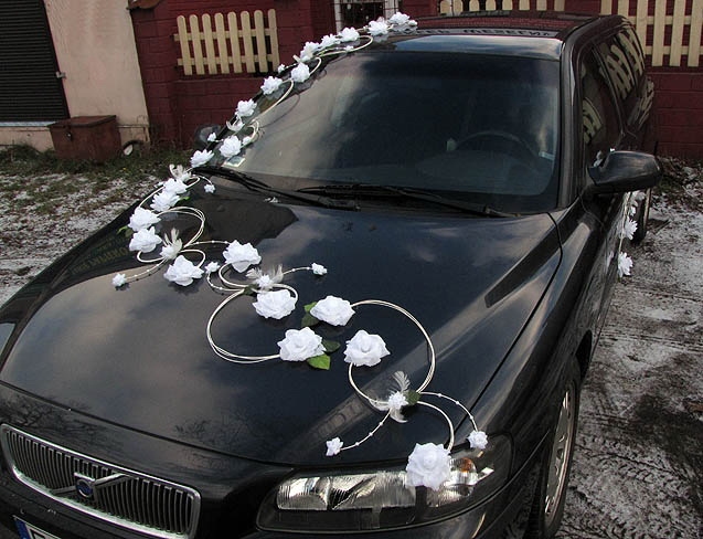 Svatební dekorace na auto - Výzdoba na auto růžičky