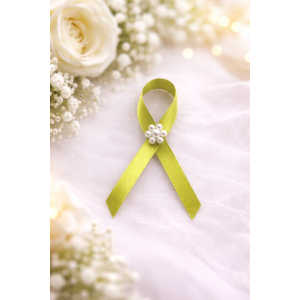 Zelený svatební vývazek s perličkovou kytičkou